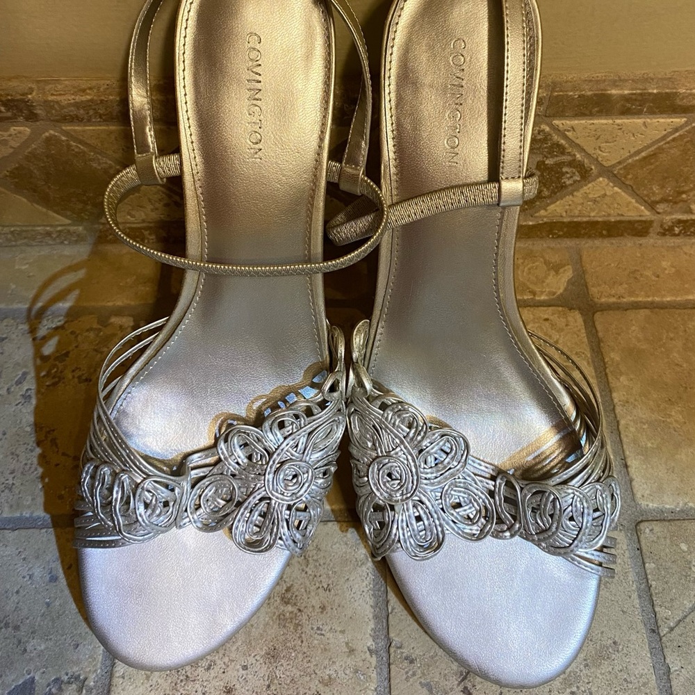 Covington sandals silver 10M